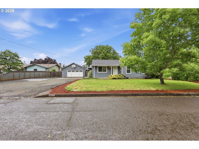 950 WILLIAMS St, Eugene, OR 97402