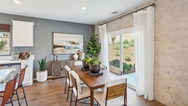 37106 Bush Sunflower Court, Wildomar, CA 92595