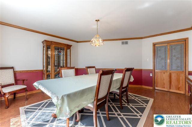 4809 Spruce Street, North Whitehall Twp, PA 18078