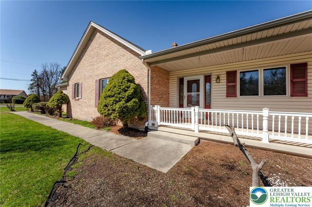 4809 Spruce Street, North Whitehall Twp, PA 18078