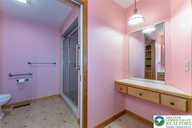 4809 Spruce Street, North Whitehall Twp, PA 18078