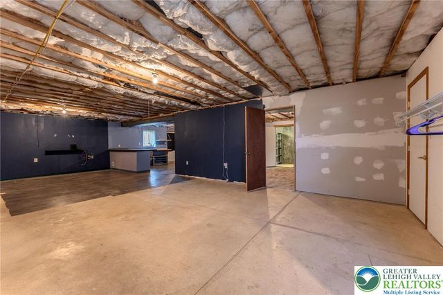 4809 Spruce Street, North Whitehall Twp, PA 18078