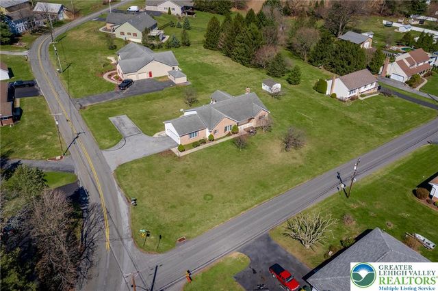 4809 Spruce Street, North Whitehall Twp, PA 18078