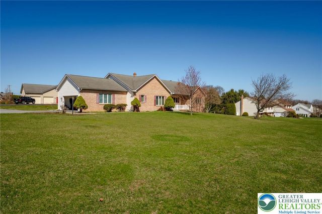 4809 Spruce Street, North Whitehall Twp, PA 18078