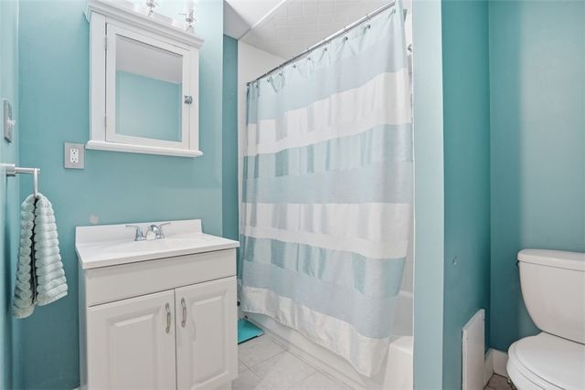 806 N Beatty St, Highland Park, PA 15206