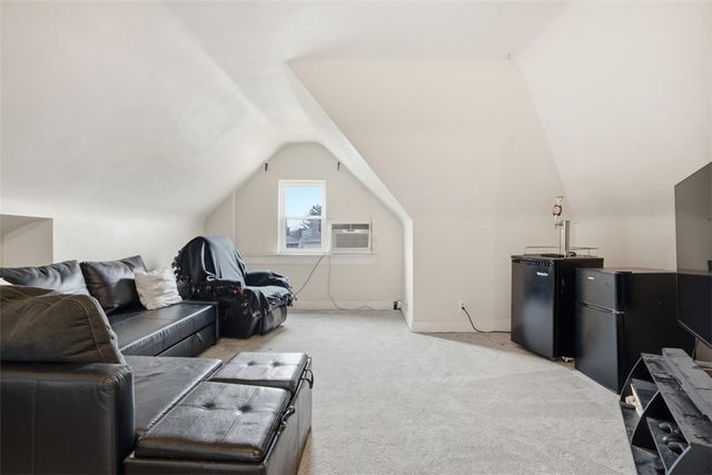 806 N Beatty St, Highland Park, PA 15206