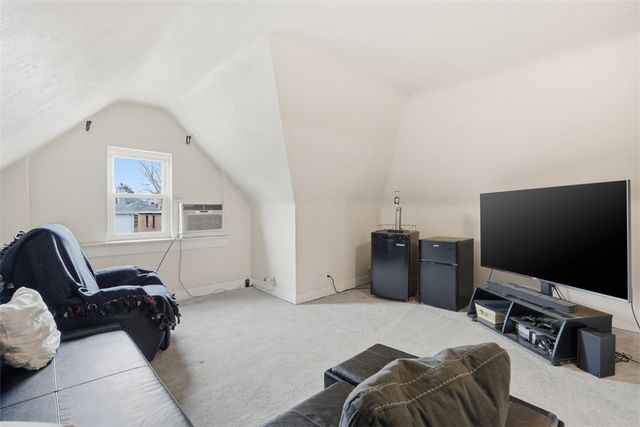 806 N Beatty St, Highland Park, PA 15206