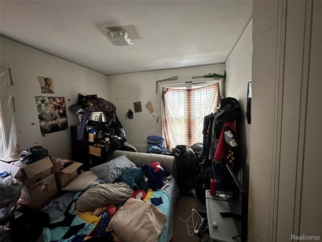 18051 Fairport Street, Detroit, MI 48205