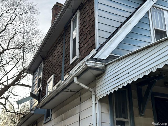 18051 Fairport Street, Detroit, MI 48205