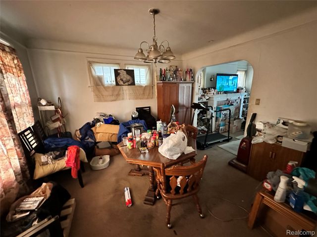 18051 Fairport Street, Detroit, MI 48205