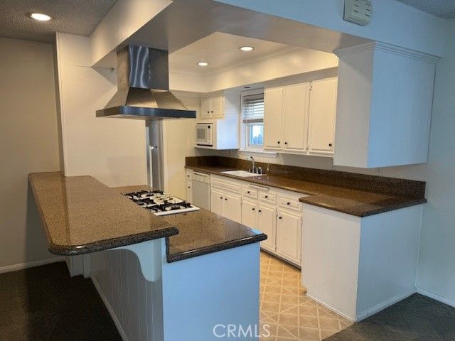 4811 Highgrove Avenue, Torrance, CA 90505