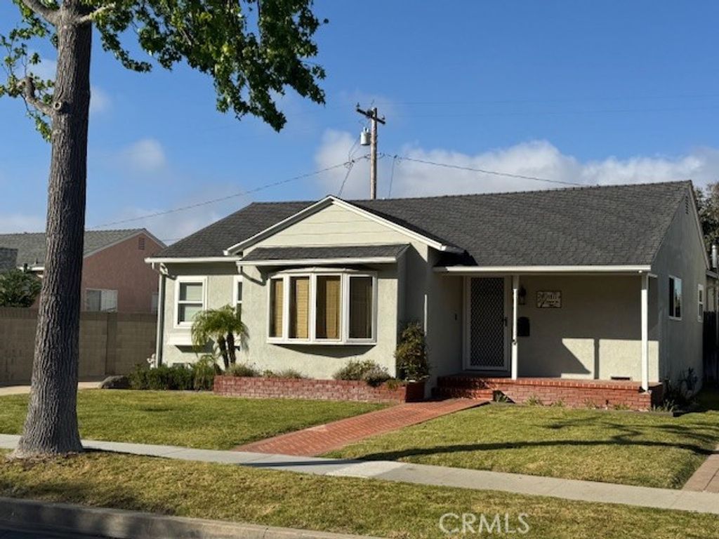 4811 Highgrove Avenue, Torrance, CA 90505