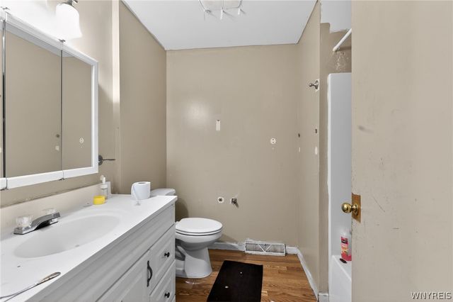 23 Guilford Street, Buffalo, NY 14212