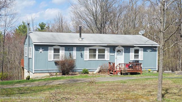 75 Nunzio Lane, Cornwallville, NY 12418