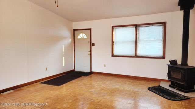 75 Nunzio Lane, Cornwallville, NY 12418