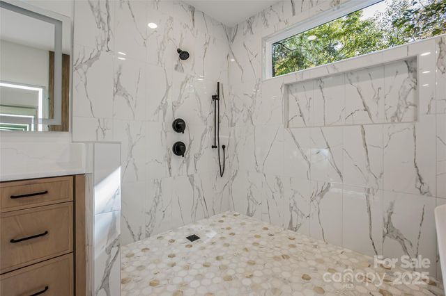 4221 Spring Street, Matthews, NC 28105