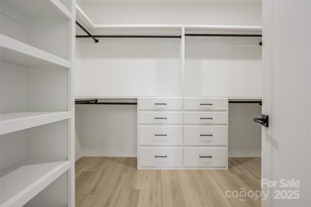 4221 Spring Street, Matthews, NC 28105