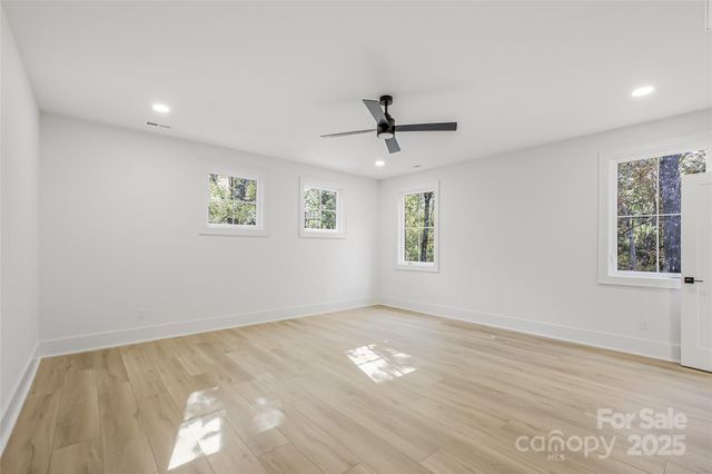 4221 Spring Street, Matthews, NC 28105