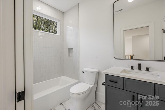 4221 Spring Street, Matthews, NC 28105