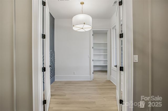 4221 Spring Street, Matthews, NC 28105