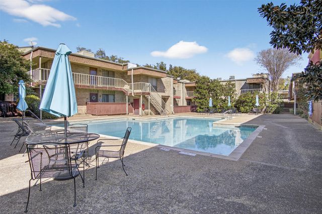 5930 Birchbrook Drive 204, Dallas, TX 75206