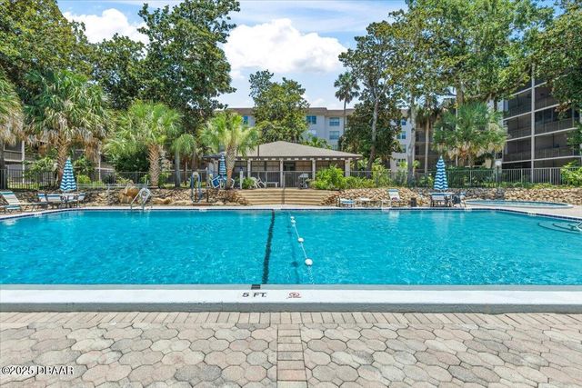 640 N Nova Rd Apt 114, Ormond Beach, FL 32174