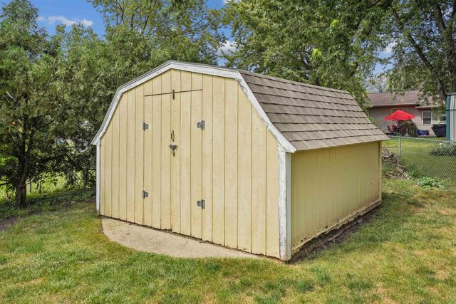 562 Jones Road, Evansdale, IA 50707