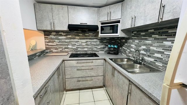 1015 HARBOURSIDE DR. 1015, Humacao, PR 00791