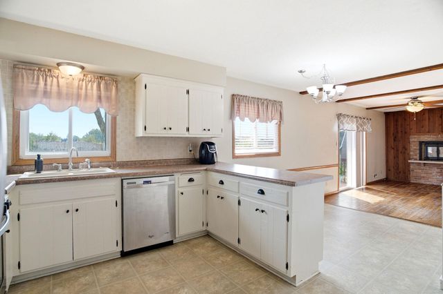 8386 Harkness Road S, Cottage Grove, MN 55016