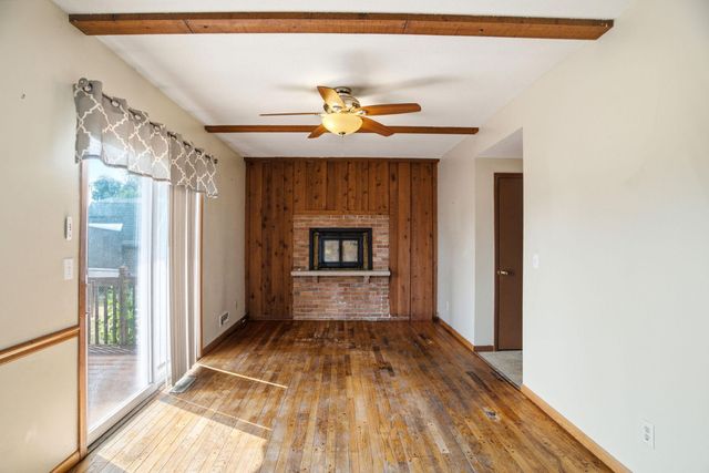 8386 Harkness Road S, Cottage Grove, MN 55016