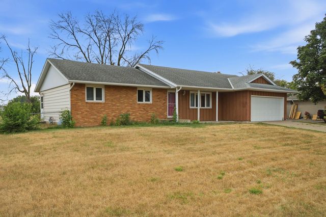 8386 Harkness Road S, Cottage Grove, MN 55016