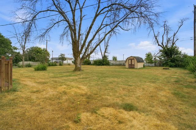 8386 Harkness Road S, Cottage Grove, MN 55016