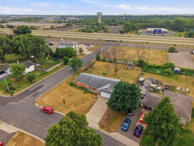 8386 Harkness Road S, Cottage Grove, MN 55016