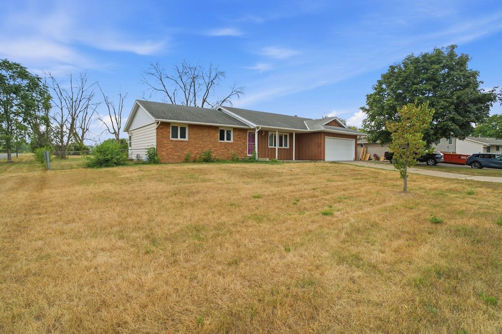 8386 Harkness Road S, Cottage Grove, MN 55016 — photo 4