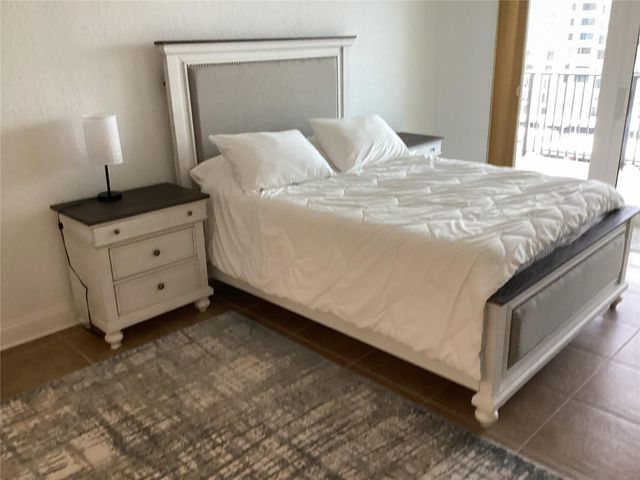 1460 GULF BOULEVARD 702, Clearwater Beach, FL 33767