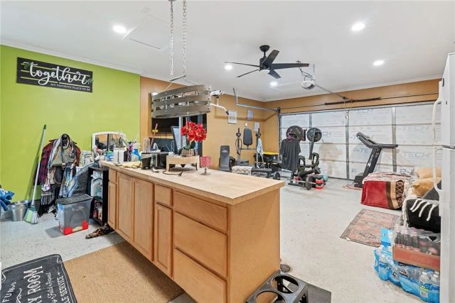 255 W Valencia, Rialto, CA 92376