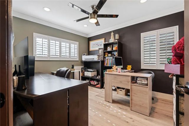 255 W Valencia, Rialto, CA 92376