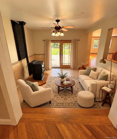8 Acorn Drive, Montgomery, NY 12586
