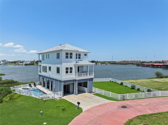 3515 Hudson Court, Galveston, TX 77554