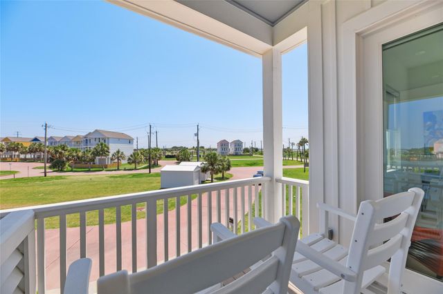 3515 Hudson Court, Galveston, TX 77554