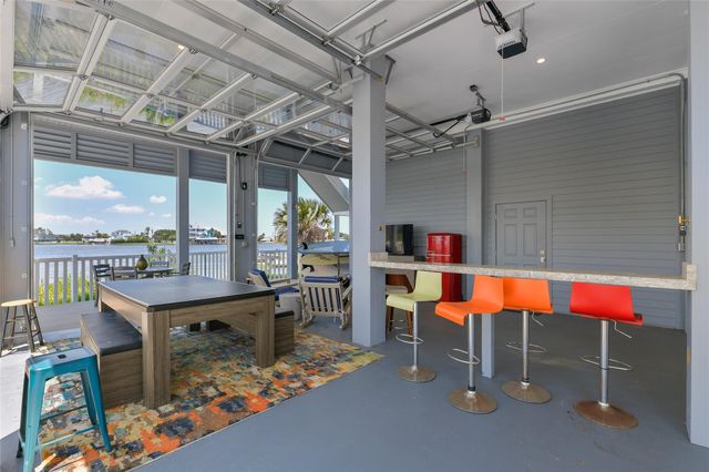 3515 Hudson Court, Galveston, TX 77554