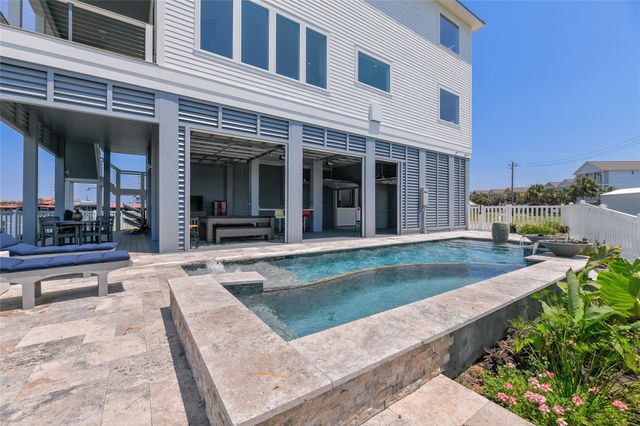 3515 Hudson Court, Galveston, TX 77554