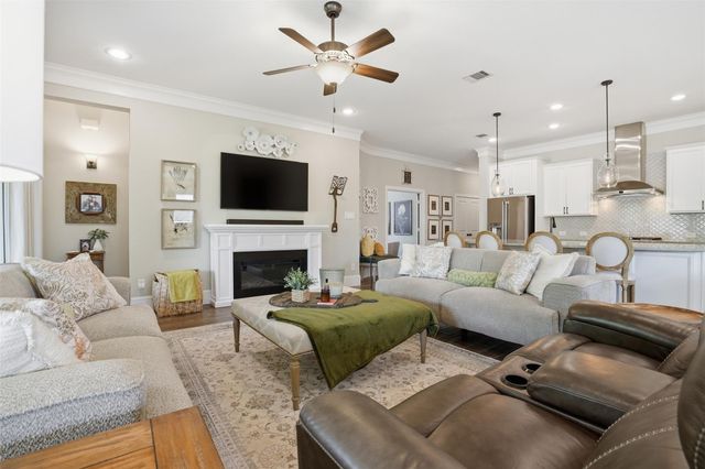 31246 Crescent Timbers Lane, Spring, TX 77386