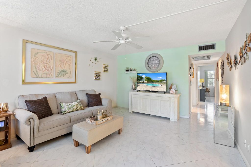 2058 Newport N 2058, Deerfield Beach, FL 33442