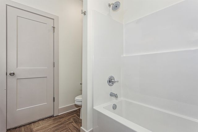 5031 N Toben Ct., Bel Aire, KS 67226