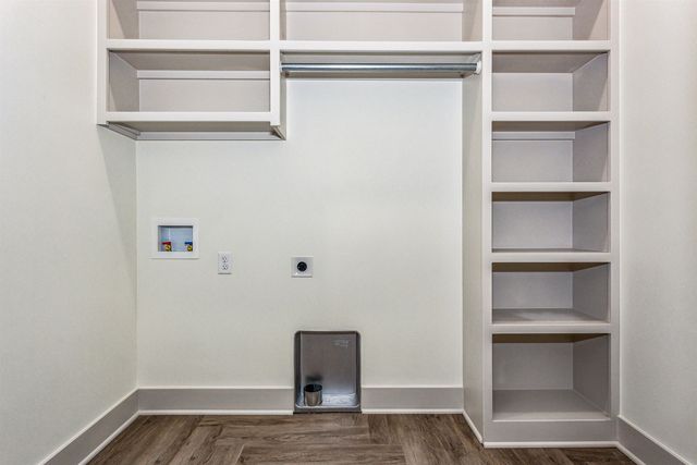 5031 N Toben Ct., Bel Aire, KS 67226