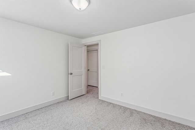 5031 N Toben Ct., Bel Aire, KS 67226