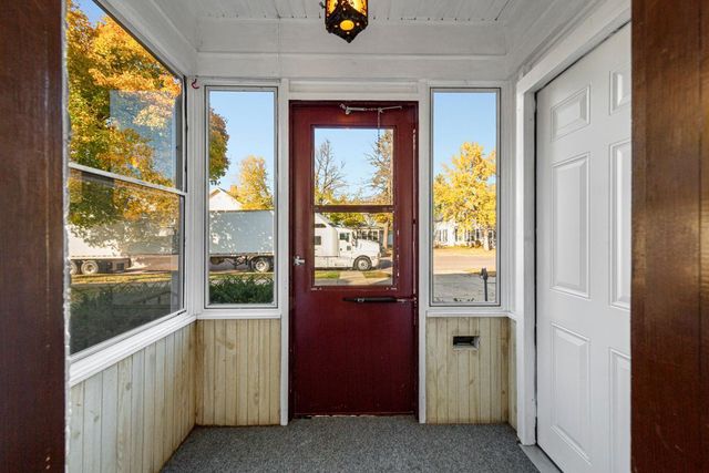 531 2nd Street NW, Faribault, MN 55021