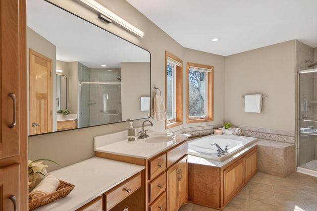 14831 Lac Lavon Drive, Burnsville, MN 55306