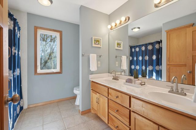 14831 Lac Lavon Drive, Burnsville, MN 55306